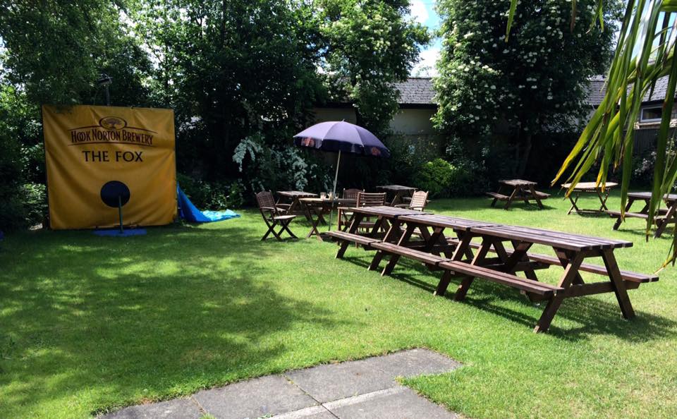 The Fox Inn Souldern - Aunt Sally